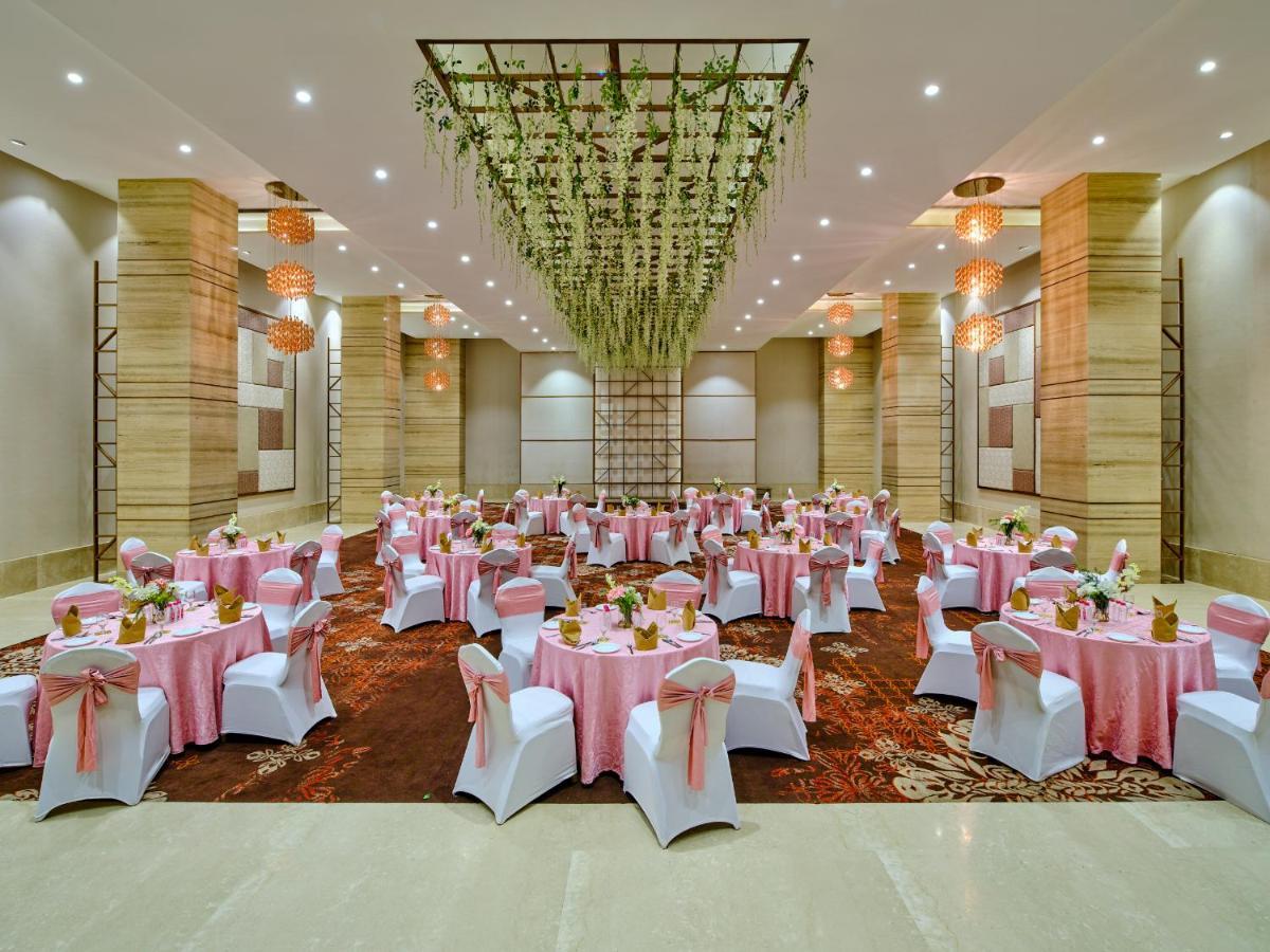 Hotel Sayaji 5*